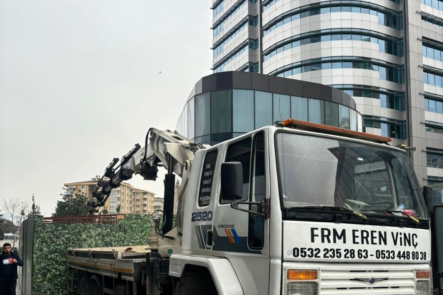 Ataşehir Kiralık Kamyon Üstü Vinç