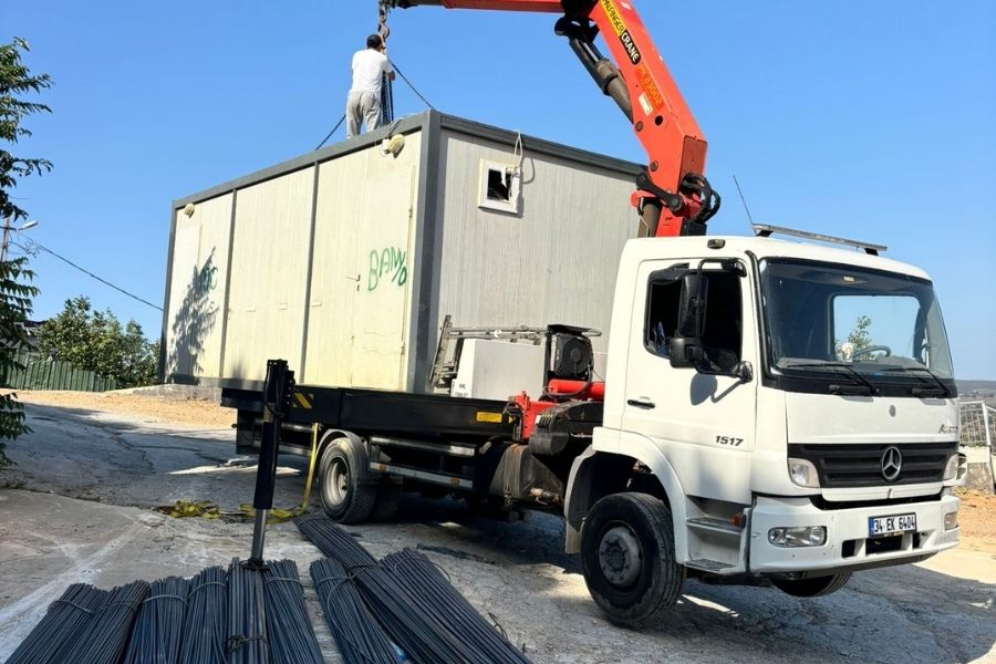 Sultanbeyli Kiralık Vinç