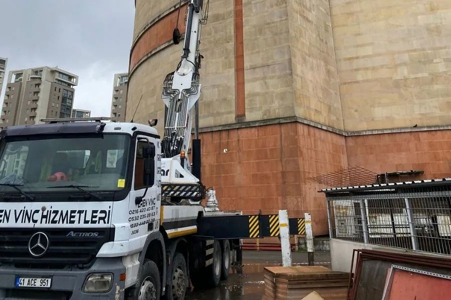 Erenköy Kiralık Mobil Vinç